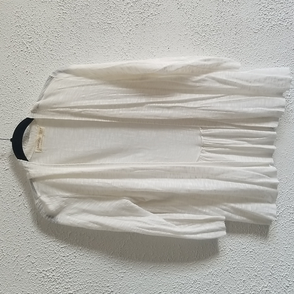 NWOT open shrug/sweater
